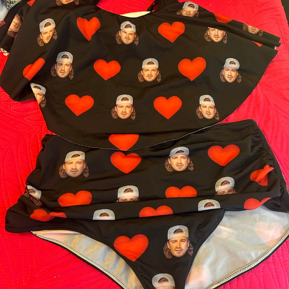 Black and Red Heart Print Bikini Set